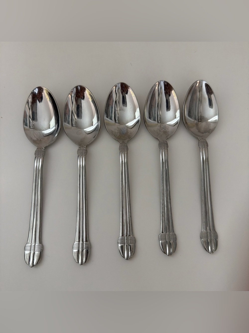 Wallace CONTINENTAL REGENCY 18/10 Stainless Spoons - Set Of 5